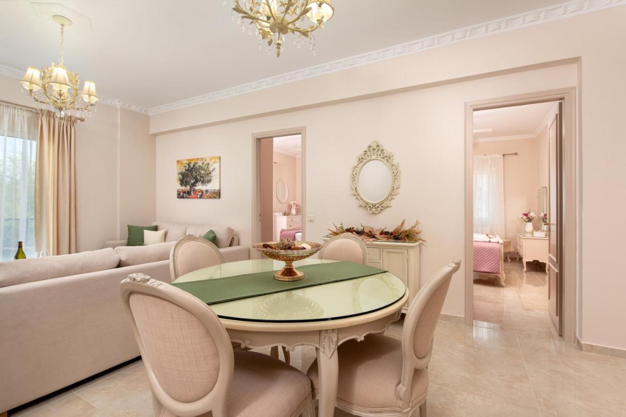 Nostalgia Corfu Town Apartments エクステリア 写真