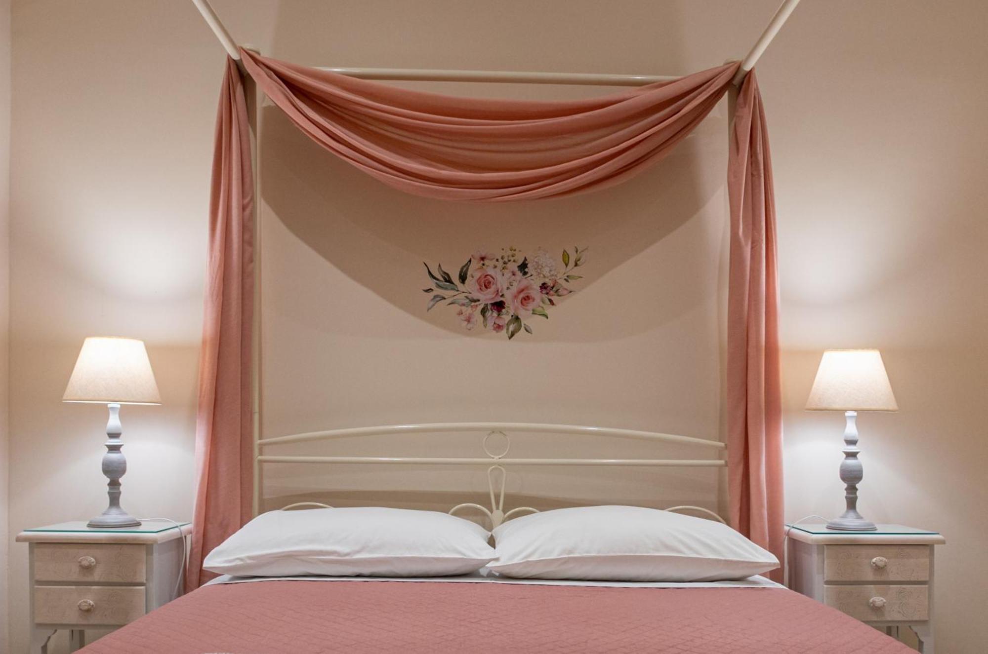 Nostalgia Corfu Town Apartments エクステリア 写真